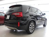 Bán xe Kia Sorento DATH 2.2AT SX 2017, máy dầu, màu đen, xe đẹp, giá TL