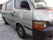 Bán Toyota Hiace đời 2000, màu bạc, giá 75tr