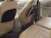 Cần bán xe Toyota Innova E đời 2014, giá 520tr