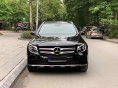 Mercedes GLC300 - 4Matic đời 2017 màu đen/kem xuất sắc. ĐT: 0936125888