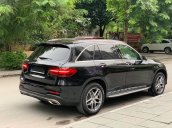 Mercedes GLC300 - 4Matic đời 2017 màu đen/kem xuất sắc. ĐT: 0936125888