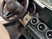Mercedes GLC300 - 4Matic đời 2017 màu đen/kem xuất sắc. ĐT: 0936125888