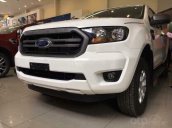 Cần bán Ford Ranger XLS 2.2L 4X2 MT sẵn xe, đủ màu giao ngay