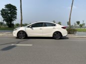 Bán Kia Cerato 2.0AT trắng / kem sản xuất 2016, biển Hà Nội