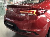 Bán xe Hyundai Elantra năm sản xuất 2019, màu đỏ giá cạnh tranh