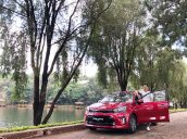 Bán ô tô Kia Soluto 1.4 sản xuất năm 2019, màu đỏ, giá 399 triệu