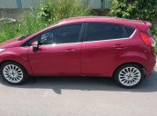 Cần bán xe Ford Fiesta sản xuất năm 2014, màu đỏ, nhập khẩu nguyên chiếc còn mới, 355tr