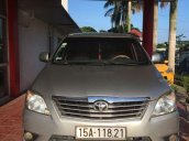 Bán Toyota Innova đời 2013, màu bạc