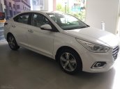 Hyundai Accent AT Full trắng xe giao ngay, giảm tiền mặt kèm bộ phụ kiện cao cấp. Liên hệ hotline để được giá tốt nhất