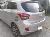 Cần bán gấp Hyundai Grand i10 đời 2015, màu bạc, xe nhập