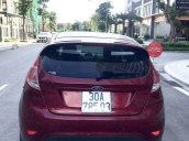 Cần bán lại xe Ford Fiesta năm sản xuất 2015, màu đỏ số tự động