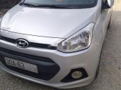 Cần bán gấp Hyundai Grand i10 đời 2015, màu bạc, xe nhập