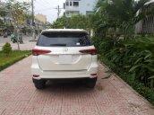 Gia đình cần bán Fortuner 2017, số sàn, máy dầu, màu trắng