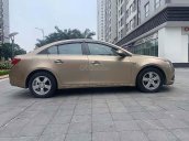 Bán ô tô Chevrolet Cruze LT 2012, màu vàng số sàn