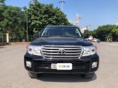 Cần bán xe Toyota Land Cruiser sản xuất 2013, màu đen nhập khẩu nguyên chiếc