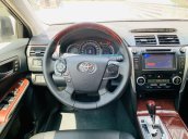 Bán Toyota Camry 2.5Q model 2014 màu vàng cát, chính chủ đẹp xuất sắc