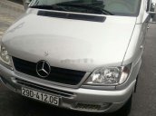 Cần bán gấp Mercedes 2010, màu bạc