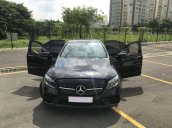 Bán ô tô Mercedes C300 AMG sản xuất năm 2019, màu đen