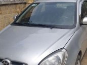 Bán xe Hyundai Verna đời 2010, màu bạc, nhập khẩu