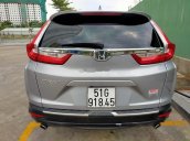 Gia đình cần bán xe Honda CR V 1.5 L SX 2019, màu bạc, xe nhập