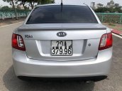 Cần bán lại xe Kia Rio MT sản xuất 2012, màu bạc, nhập khẩu Hàn Quốc chính chủ 