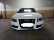 Cần bán Audi A5 đời 2009, màu trắng, nhập khẩu nguyên chiếc, giá 750tr