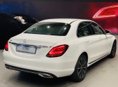 Mercedes C200 Sport - Hỗ trợ 100% phí trước bạ