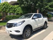 Bán Mazda BT 50 MT đời 2017, màu trắng 