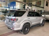 Cần bán Toyota Fortuner đời 2016, màu bạc, 848tr