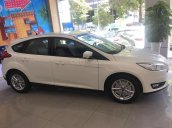 Giá xe Ford Focus 2019, siêu cạnh tranh