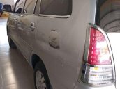 Bán xe Toyota Innova năm sản xuất 2010, màu bạc