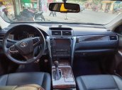 Cần bán Toyota Camry 2.5Q đời 2017, odo hơn 4 vạn