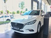 Bán ô tô Mazda 3 năm sản xuất 2019, màu trắng, giá tốt