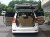 Cần bán xe Suzuki Ertiga năm sản xuất 2017, màu trắng còn mới