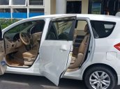 Cần bán xe Suzuki Ertiga năm sản xuất 2017, màu trắng còn mới