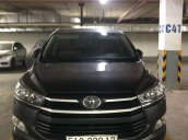 Cần bán gấp Toyota Innova đời 2016, màu xám số tự động