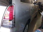 Bán xe Toyota Innova năm sản xuất 2010, màu bạc