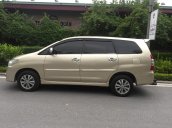 Tôi cần bán gấp chiếc Toyota Innova 2.0E 2015, số sàn, màu vàng cát, chính chủ gia đình tôi đang sử dụng, LH 0979068462