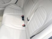 Xe chính chủ bán Mercedes C250 Exclusive model 2018, màu xanh Cavansite, nội thất kem
