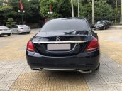 Xe chính chủ bán Mercedes C250 Exclusive model 2018, màu xanh Cavansite, nội thất kem