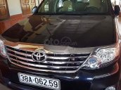 Gia đình bán xe Toyota Fortuner 2.7V sản xuất 2013, màu đen  