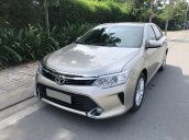 Cần bán Toyota Camry model 2018