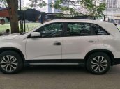 Cần bán gấp Kia Sorento đời 2018, màu trắng