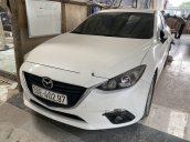 Bán xe Mazda 3 sản xuất 2016, màu trắng chính chủ