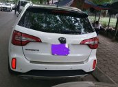 Cần bán gấp Kia Sorento đời 2018, màu trắng