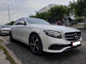 Bán Mercedes E200 Sport 2019, màu trắng