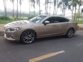 Xe Mazda 6 năm sản xuất 2015, màu vàng cát