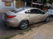 Xe Mazda 6 năm sản xuất 2015, màu vàng cát