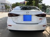 Bán xe Mazda 3 1.5 AT đời 2016, màu trắng số tự động