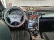 Cần bán gấp Mercedes E 230 1997, nhập khẩu nguyên chiếc